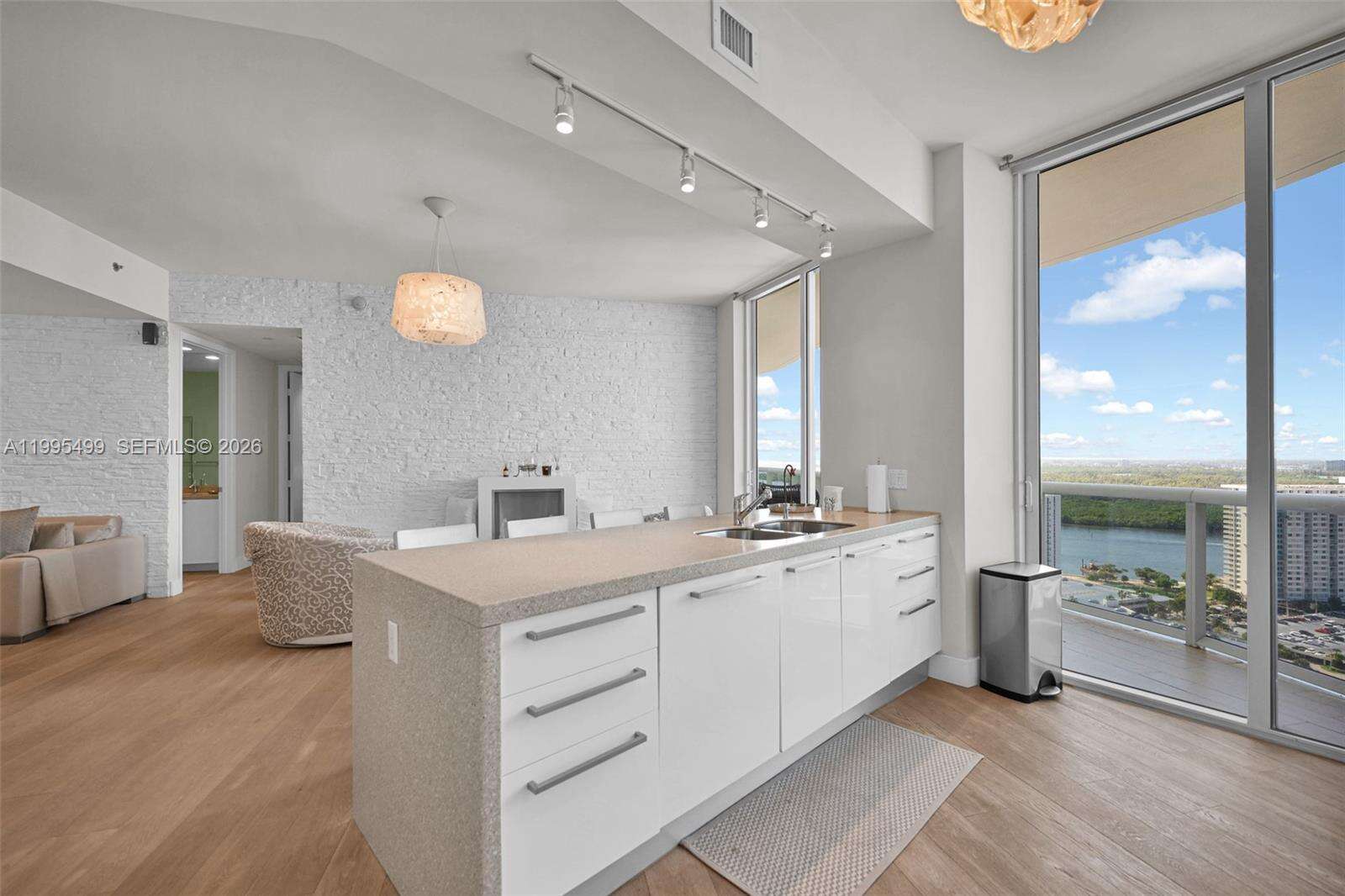 Trump Tower 2 at 15901 Collins Ave, Sunny Isles Beach, FL 33160 - For Rent photo 51