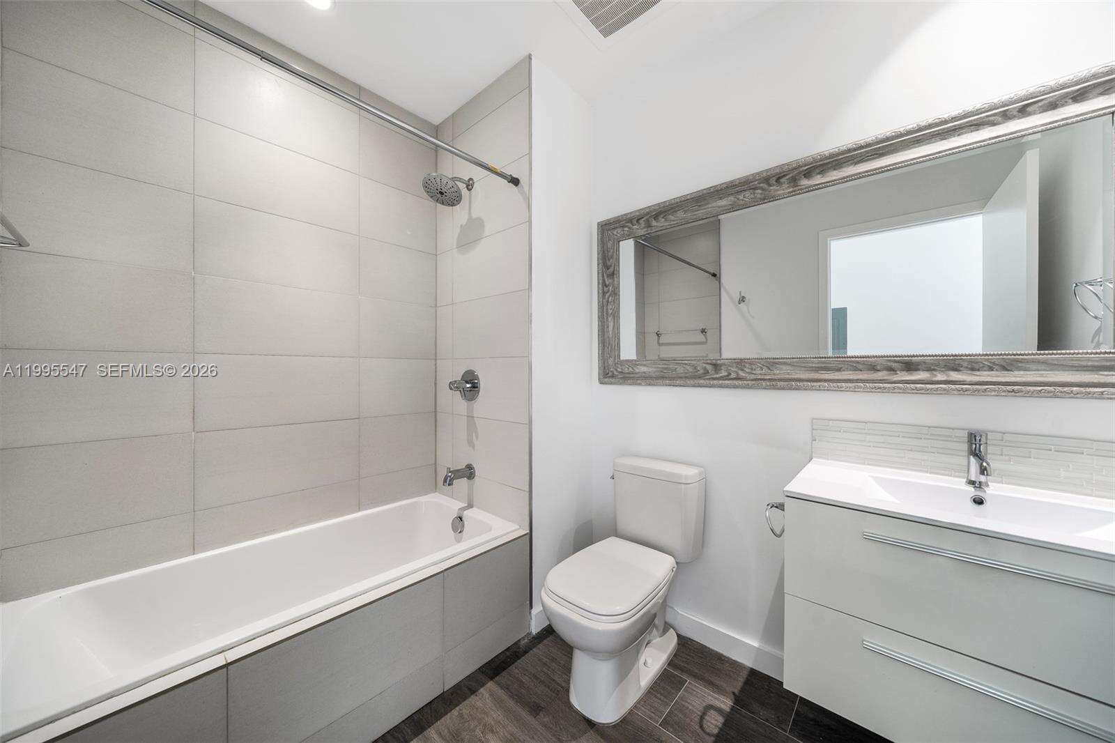 Biscayne Beach at 2900 7 Ave, Miami, FL 33137 - For Rent photo 18