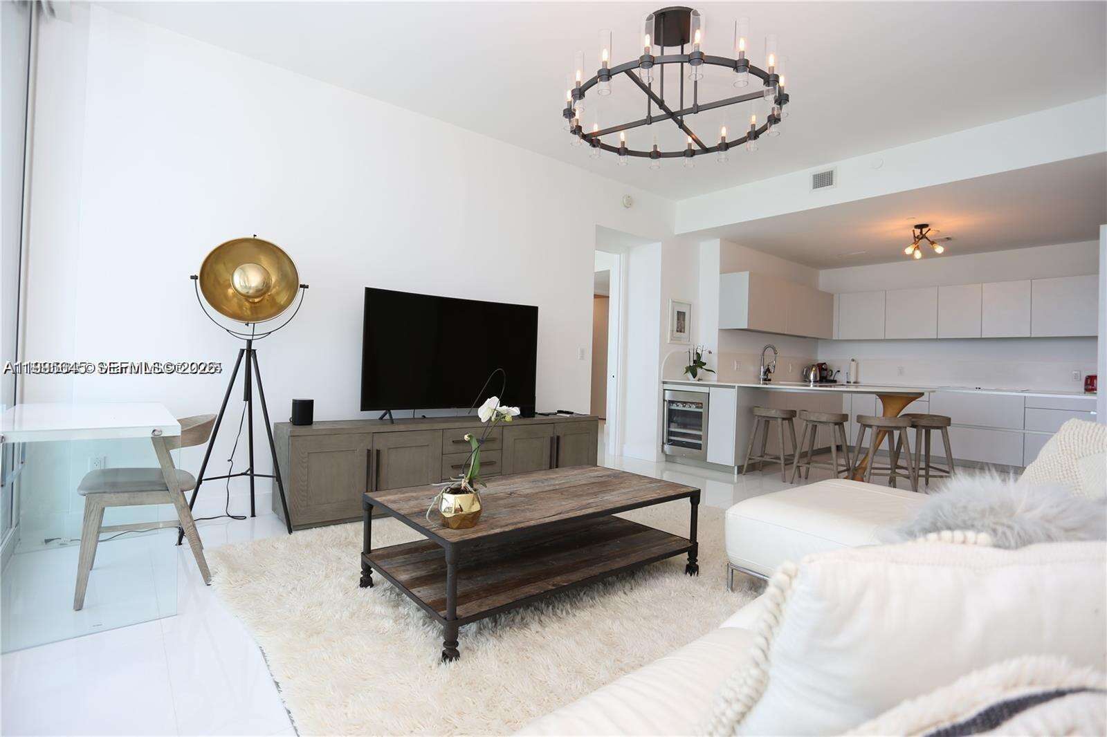 Jade Signature at 16901 Collins Ave, Sunny Isles Beach, FL 33160 - For Rent photo 5