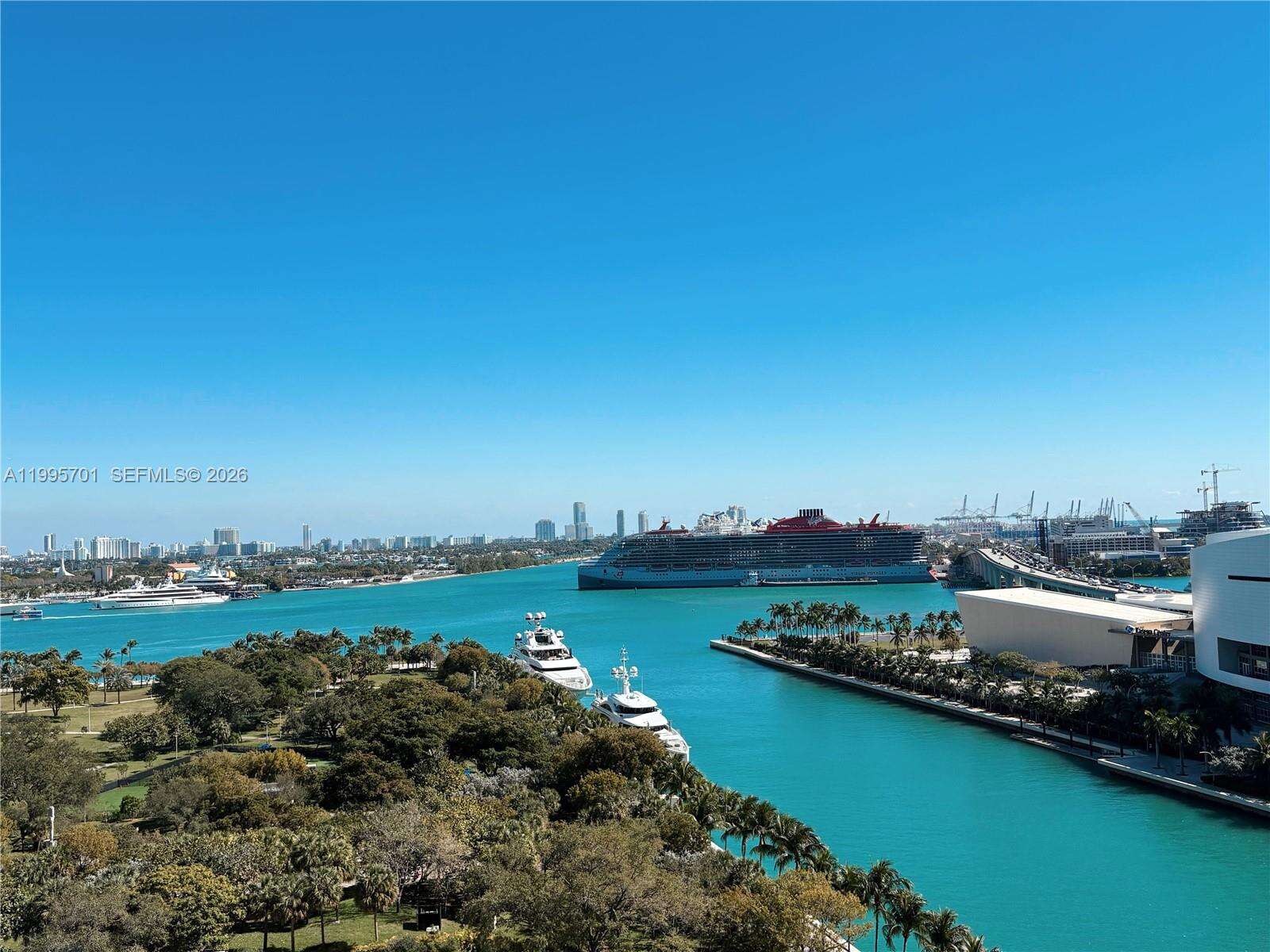 900 Biscayne at 900 Biscayne Blvd, Miami, FL 33132 - For Rent photo 17