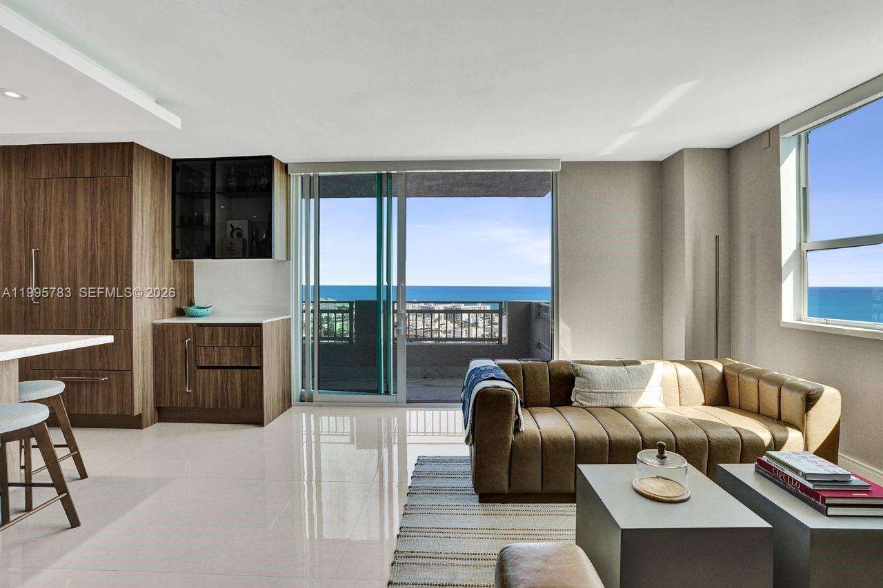 Yacht Club At Portofino at 90 Alton Rd, Miami Beach, FL 33139 - For Rent photo 3