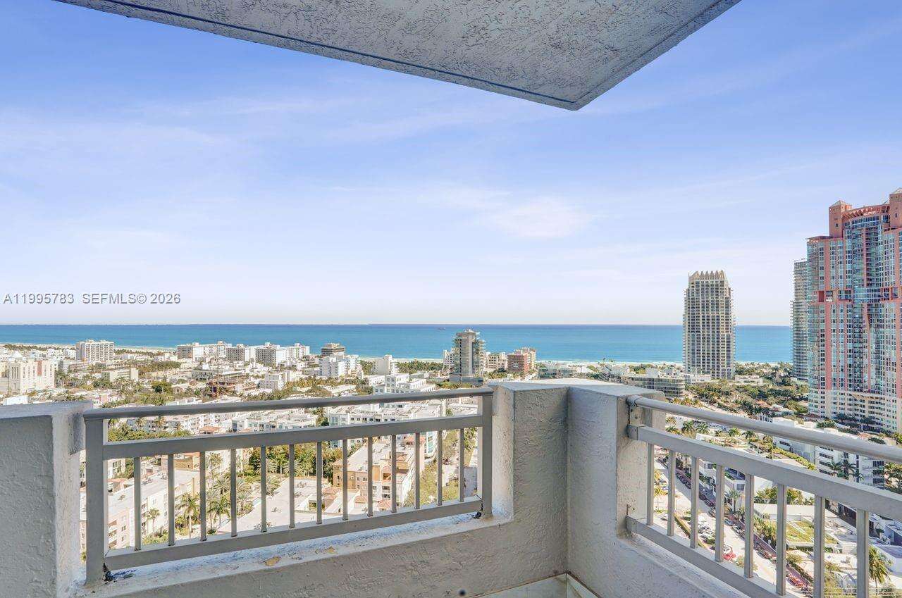 Yacht Club At Portofino at 90 Alton Rd, Miami Beach, FL 33139 - For Rent photo 8