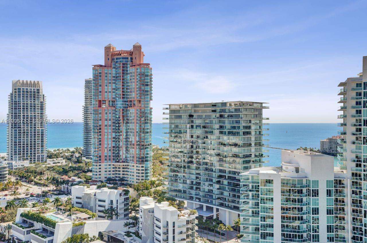 Yacht Club At Portofino at 90 Alton Rd, Miami Beach, FL 33139 - For Rent photo 9