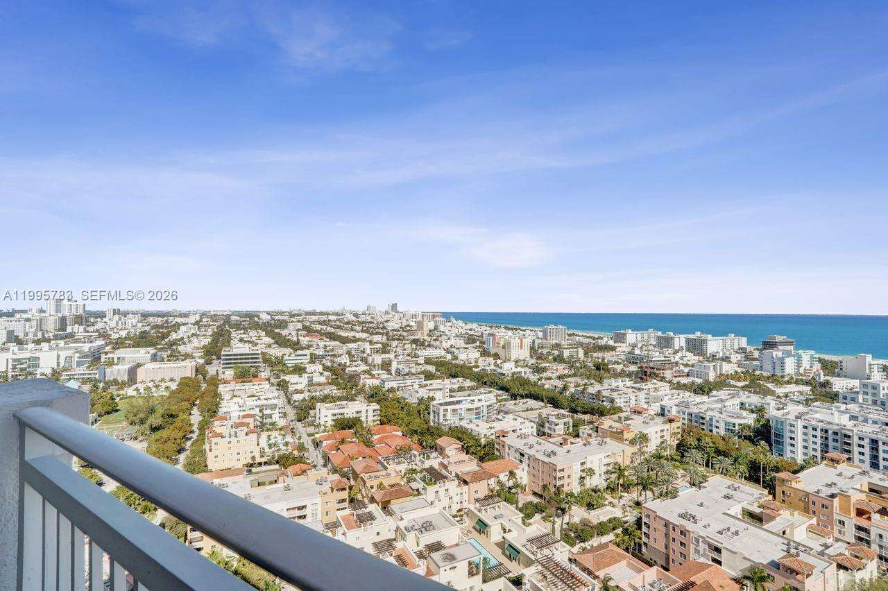 Yacht Club At Portofino at 90 Alton Rd, Miami Beach, FL 33139 - For Rent photo 10