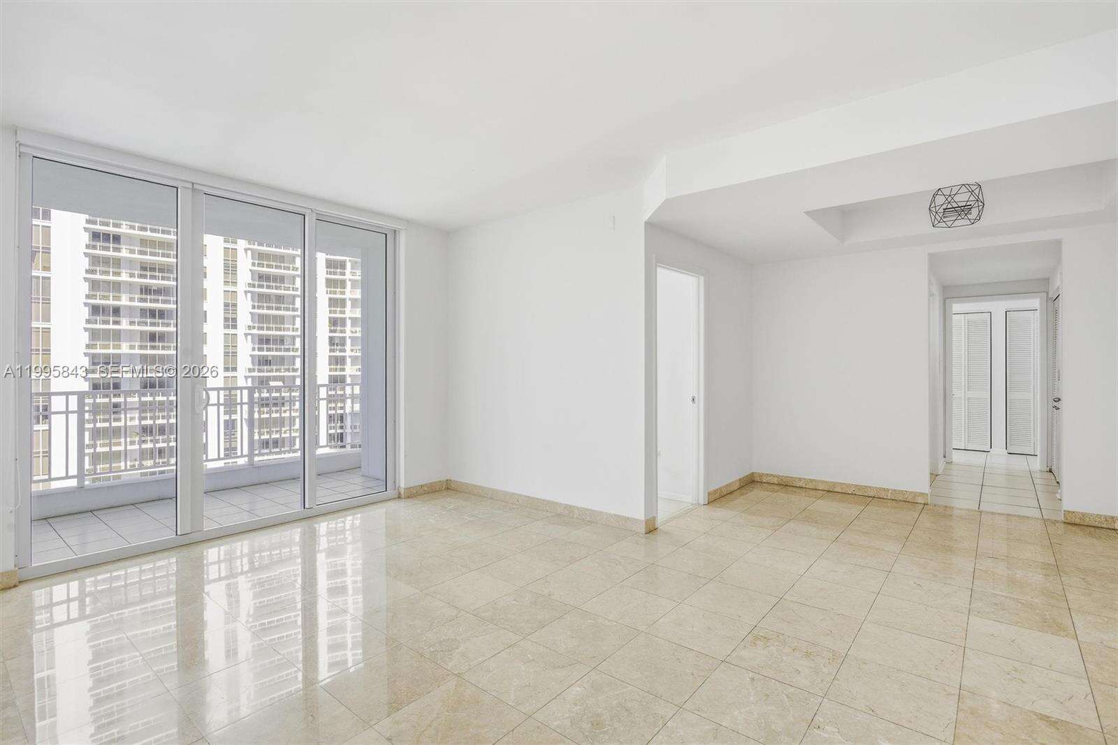 Courts Brickell Key at 801 Brickell Key Blvd, Miami, FL 33131 - For Rent photo 2