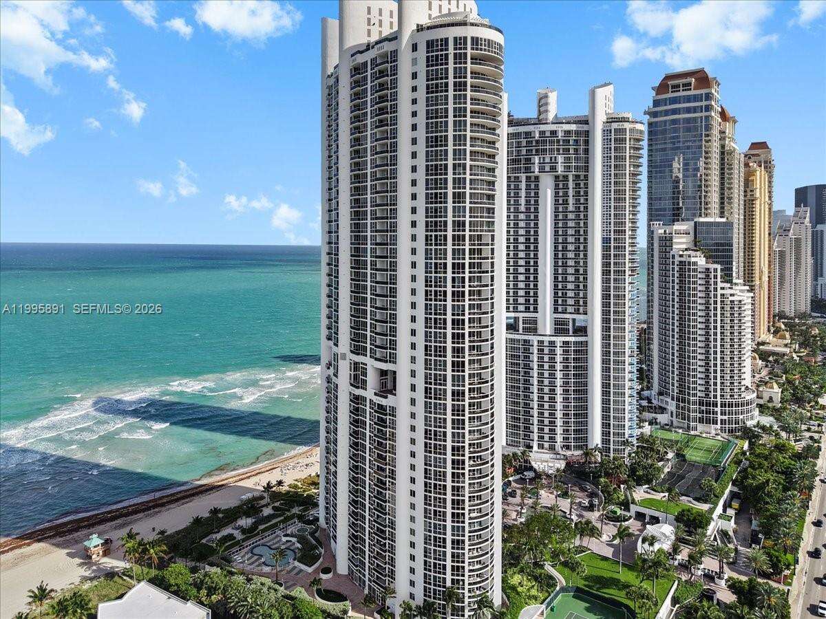 Trump Royale at 18201 Collins Ave, Sunny Isles Beach, FL 33160 - For Rent photo 25