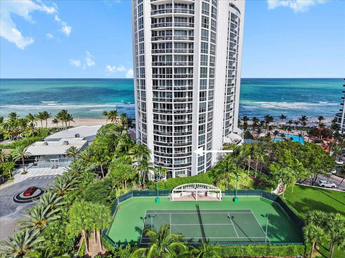 Trump Royale at 18201 Collins Ave, Sunny Isles Beach, FL 33160 - For Rent photo 28