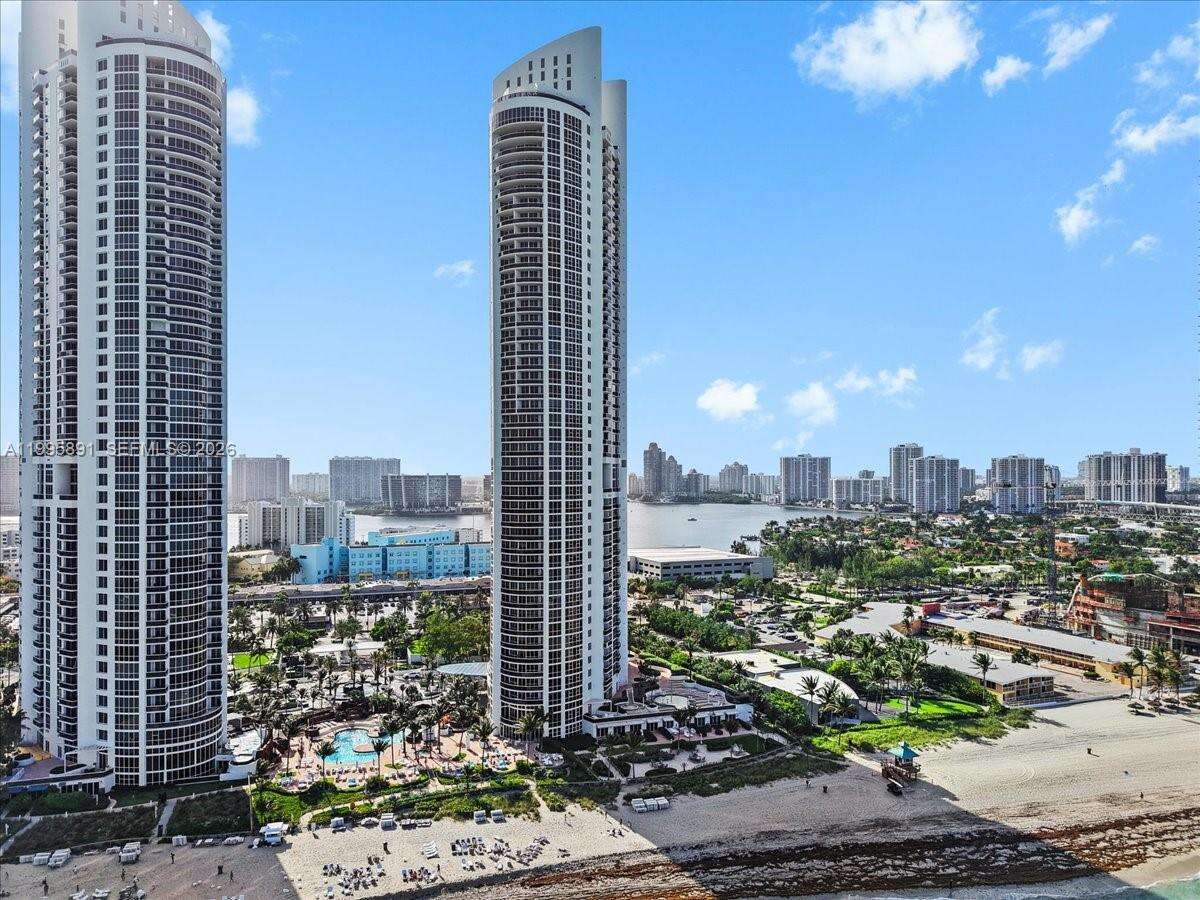 Trump Royale at 18201 Collins Ave, Sunny Isles Beach, FL 33160 - For Rent photo 29