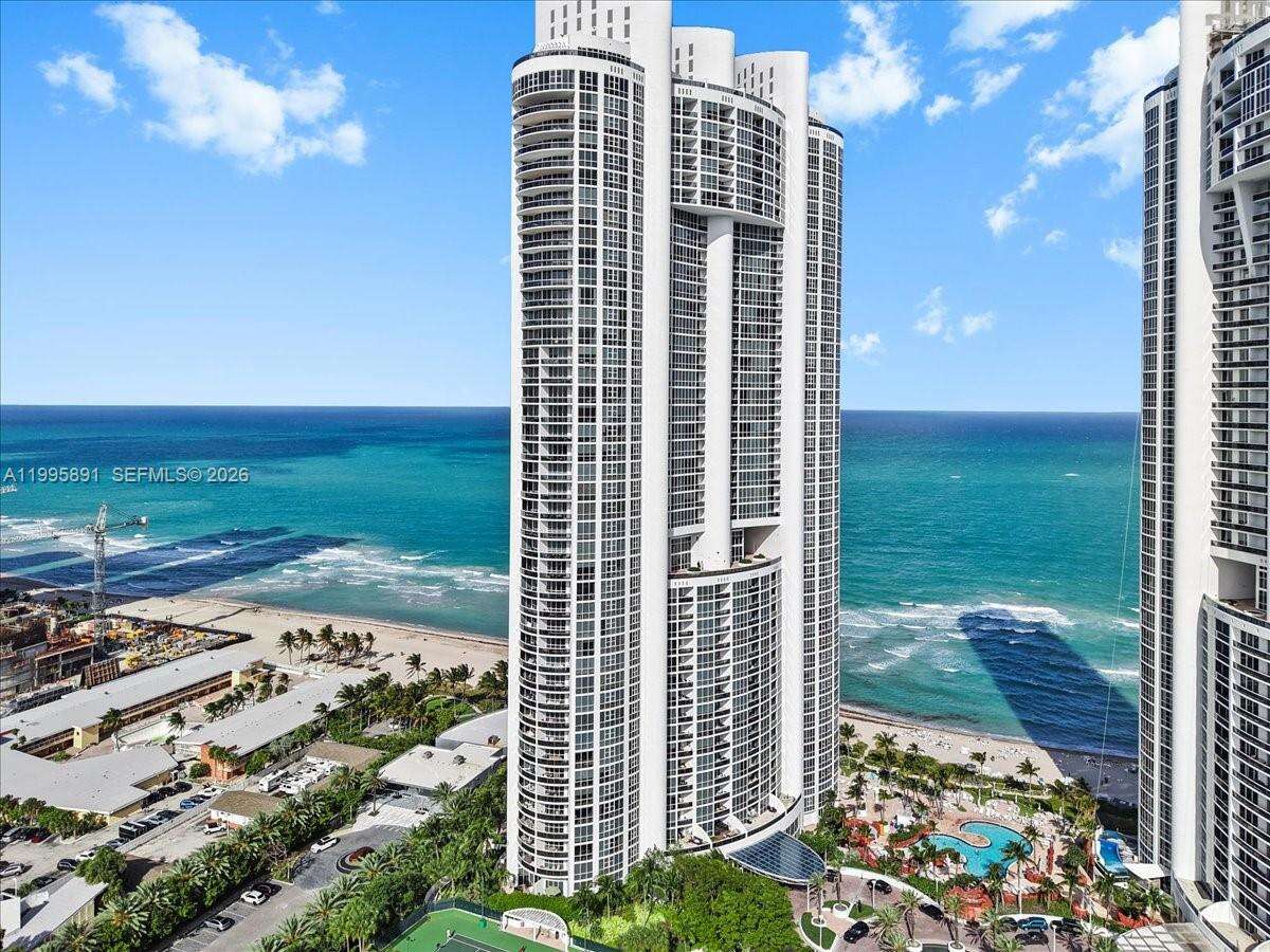 Trump Royale at 18201 Collins Ave, Sunny Isles Beach, FL 33160 - For Rent photo 30