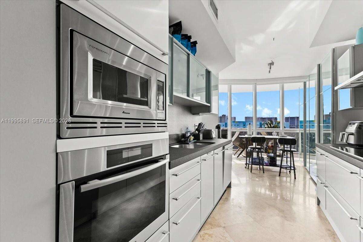 Trump Royale at 18201 Collins Ave, Sunny Isles Beach, FL 33160 - For Rent photo 5
