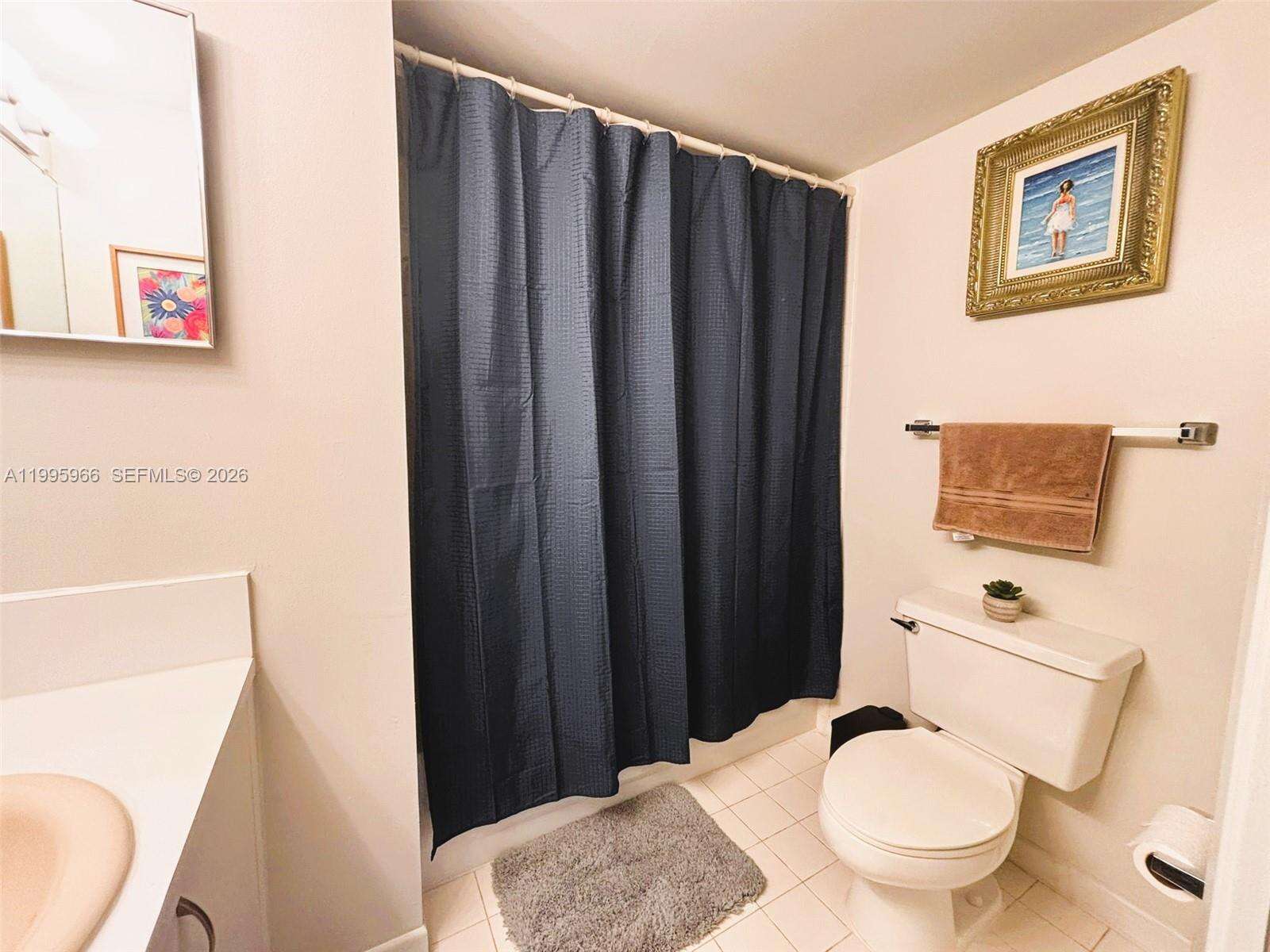 The Yacht Club At Aventura at 19801 Country Club Dr, Aventura, FL 33180 - For Rent photo 17
