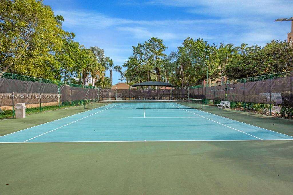The Yacht Club At Aventura at 19801 Country Club Dr, Aventura, FL 33180 - For Rent photo 31