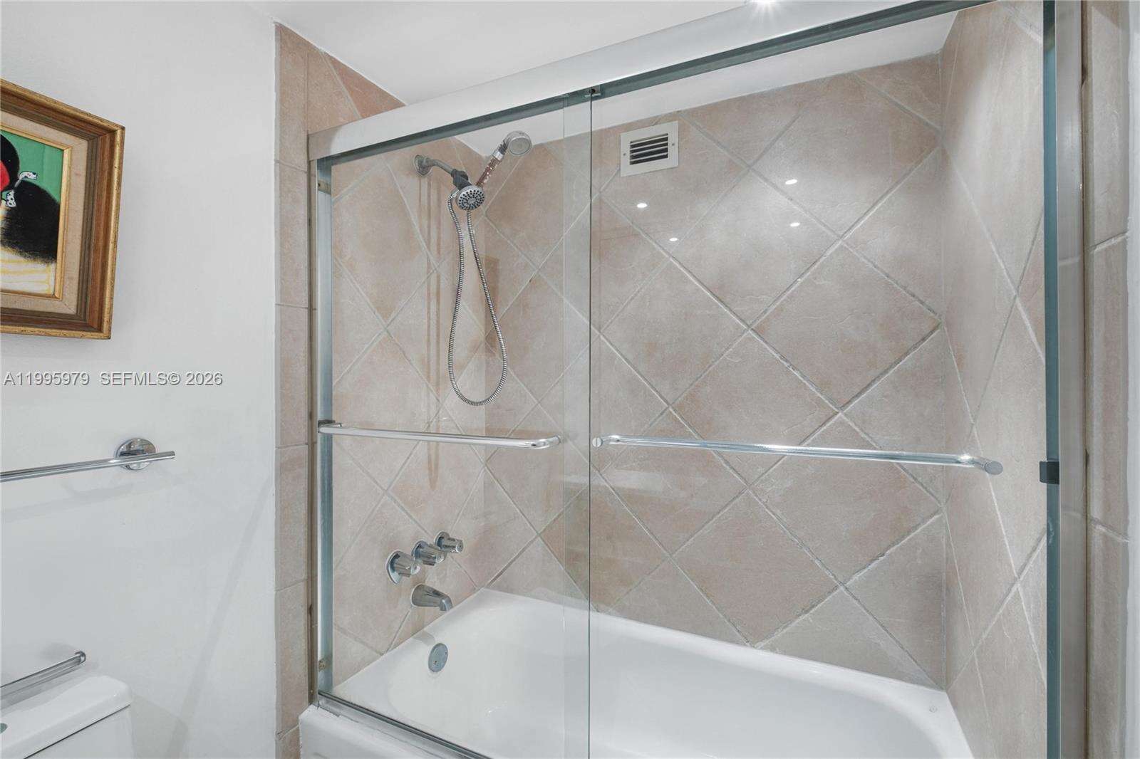 Aquasol at 6770 Indian Creek Dr, Miami Beach, FL 33141 - For Rent photo 10