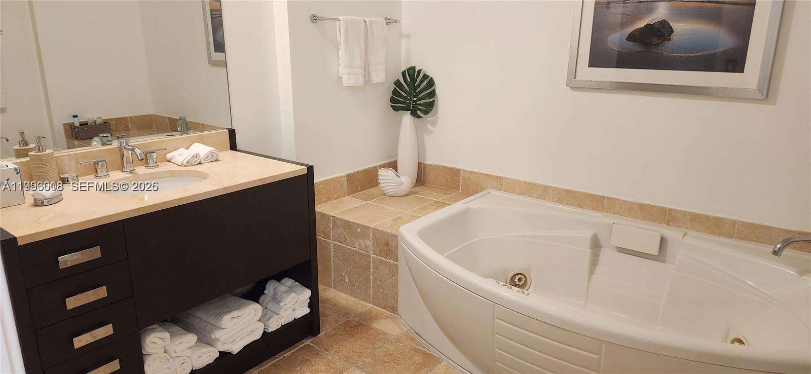 Trump Royale at 18201 Collins Ave, Sunny Isles Beach, FL 33160 - For Rent photo 14