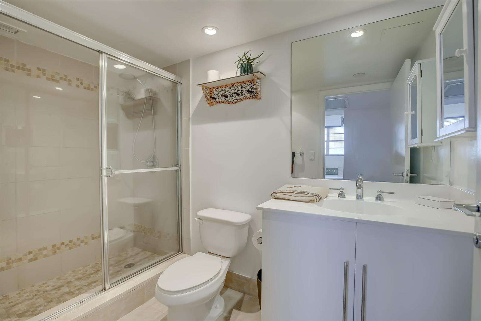 The Residences at 3000 Ocean, Hollywood, FL 33019 - For Rent photo 29