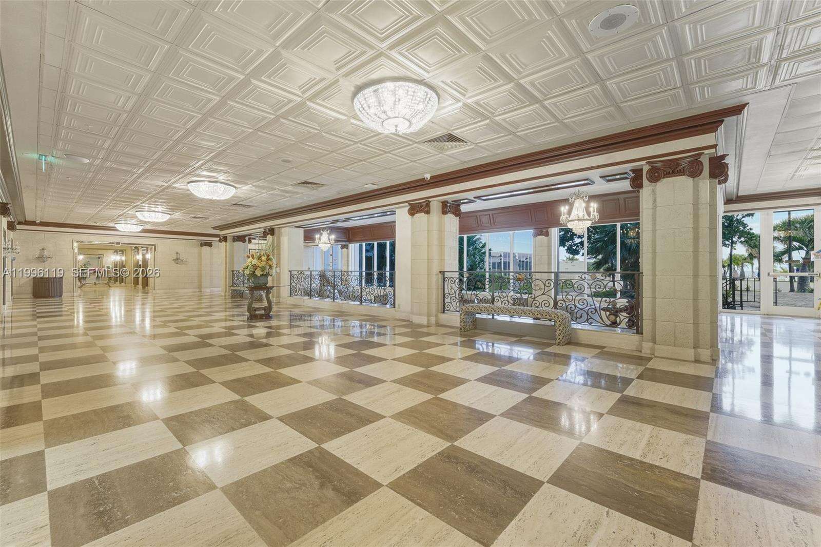 Parker Plaza at 2030 Ocean Dr, Hallandale Beach, FL 33009 - For Rent photo 13