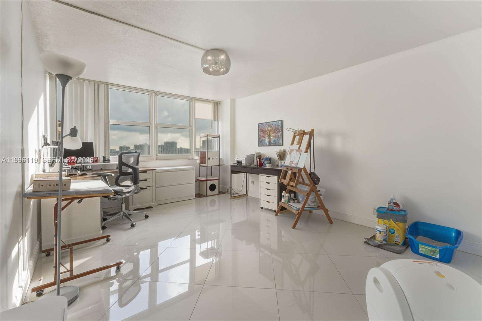 Parker Plaza at 2030 Ocean Dr, Hallandale Beach, FL 33009 - For Rent photo 7