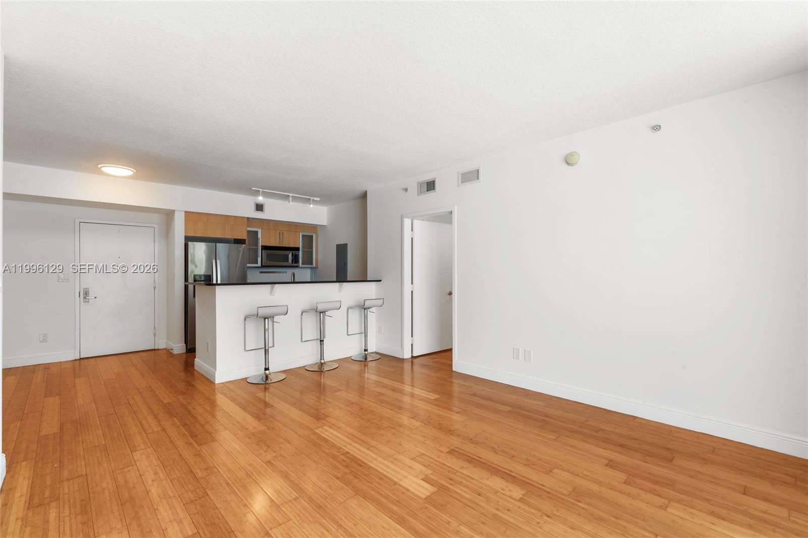 One Miami East at 335 Biscayne Blvd, Miami, FL 33131 - For Rent photo 14