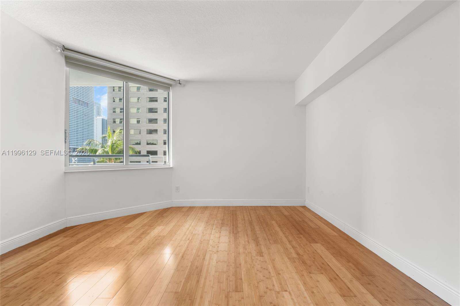 One Miami East at 335 Biscayne Blvd, Miami, FL 33131 - For Rent photo 25
