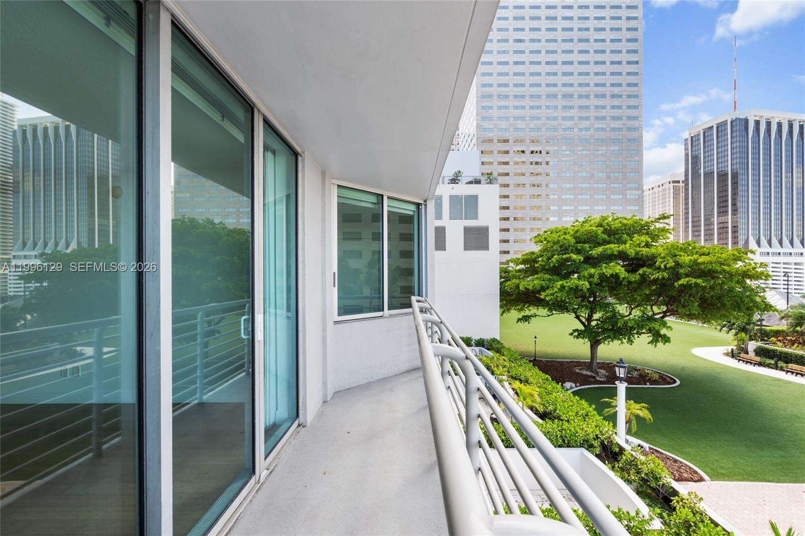 One Miami East at 335 Biscayne Blvd, Miami, FL 33131 - For Rent photo 28