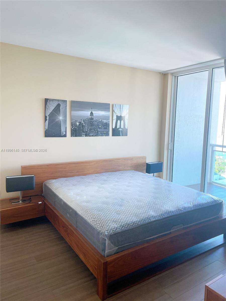The Plaza On Brickell West at 951 Brickell Ave, Miami, FL 33131 - For Rent photo 15