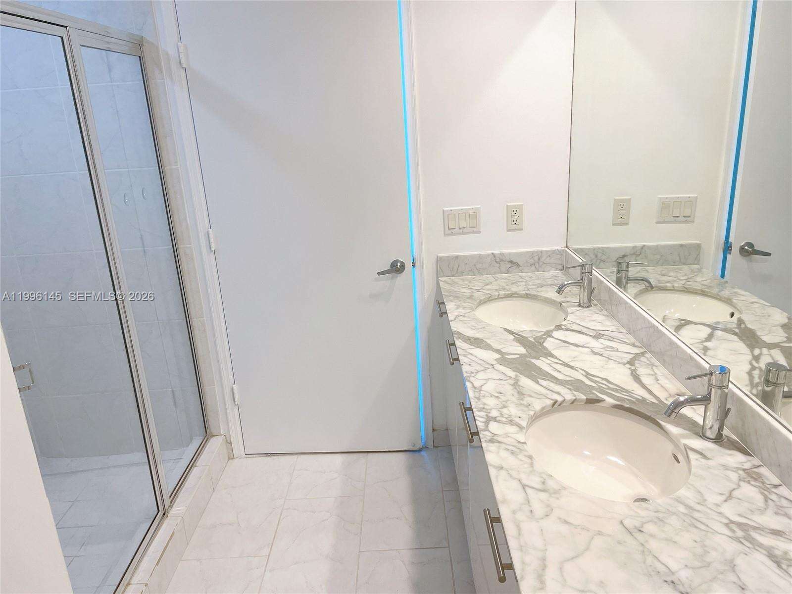 The Plaza On Brickell West at 951 Brickell Ave, Miami, FL 33131 - For Rent photo 23