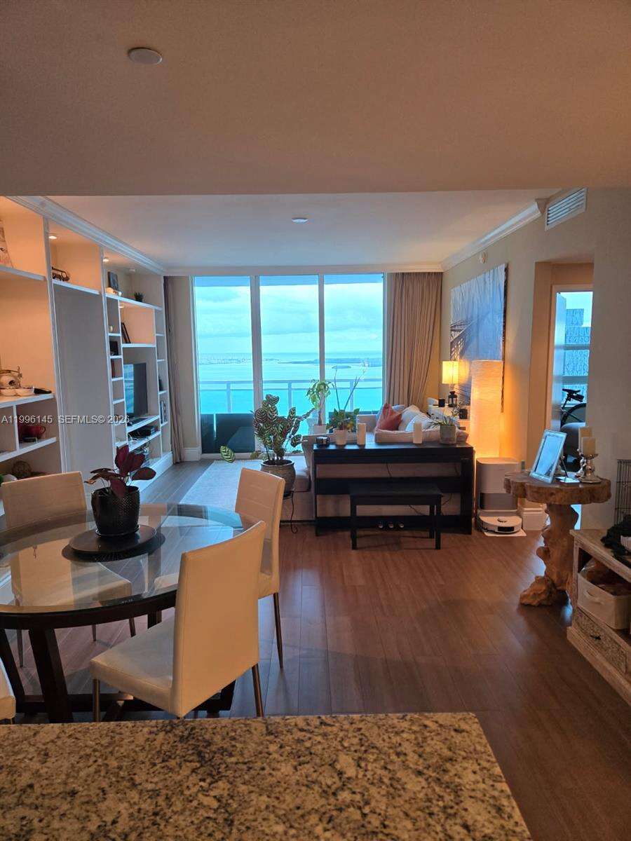 The Plaza On Brickell West at 951 Brickell Ave, Miami, FL 33131 - For Rent photo 24
