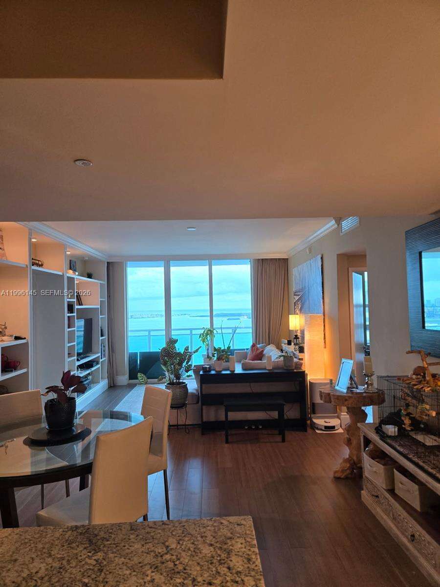 The Plaza On Brickell West at 951 Brickell Ave, Miami, FL 33131 - For Rent photo 25