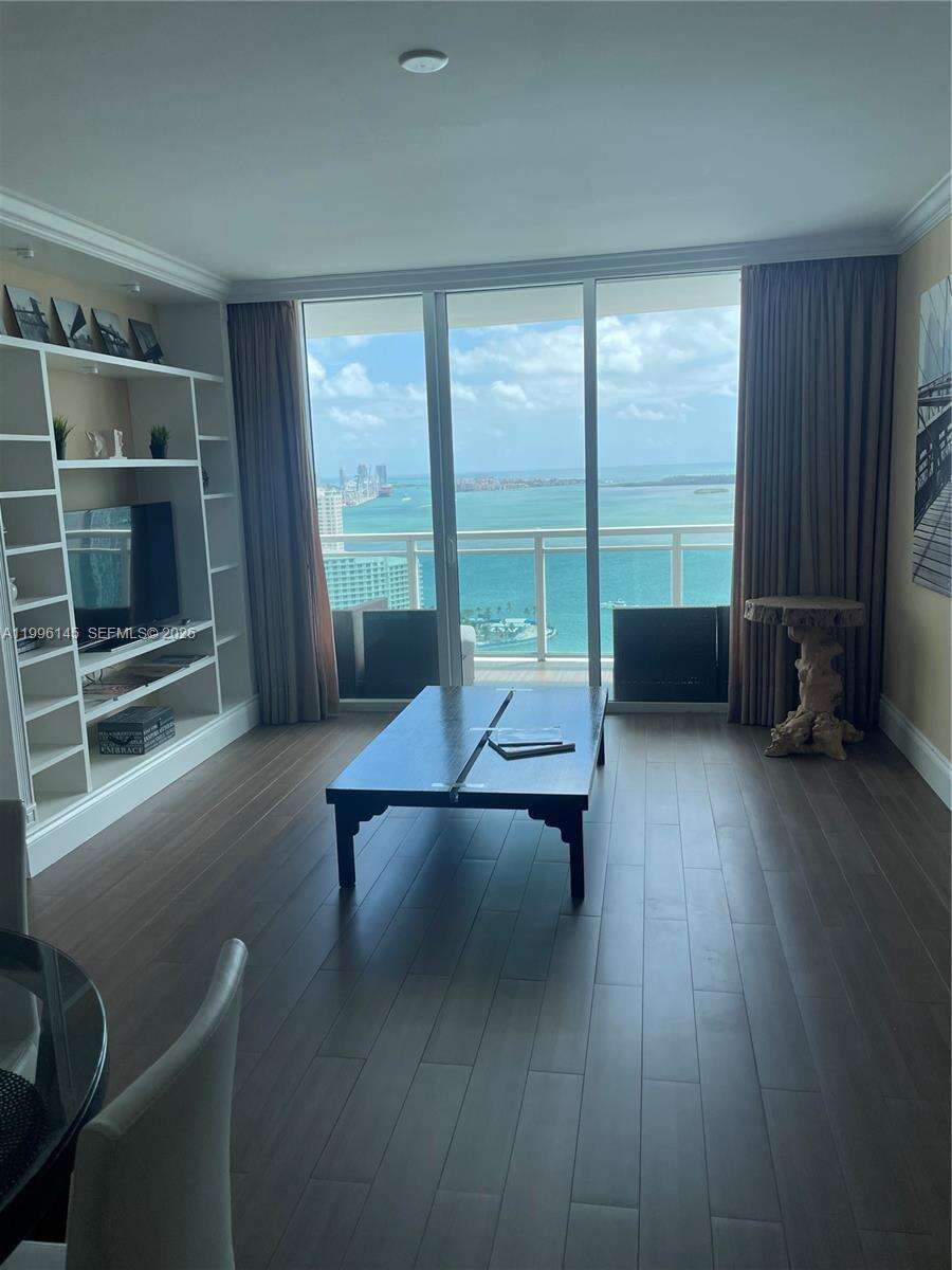 The Plaza On Brickell West at 951 Brickell Ave, Miami, FL 33131 - For Rent photo 7
