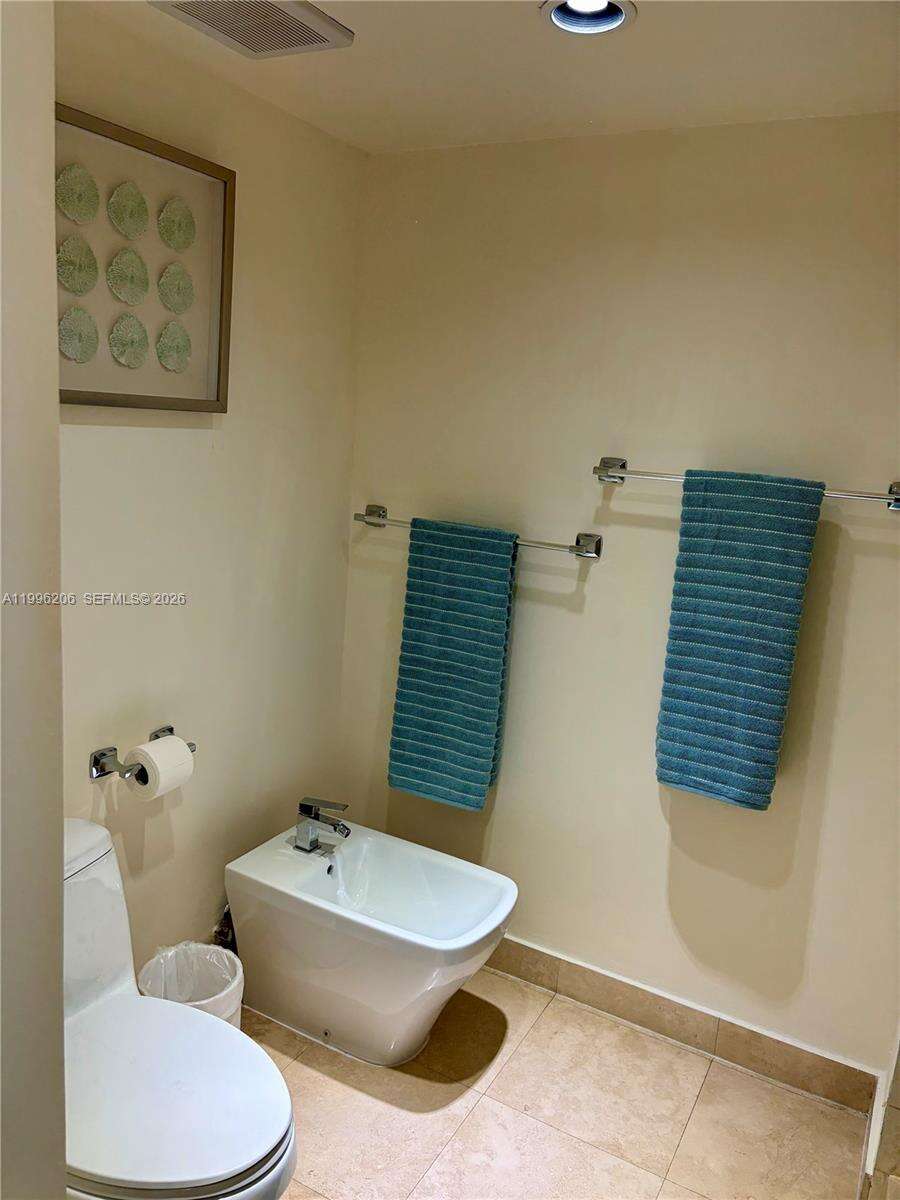 The Grand at 1717 Bayshore Dr, Miami, FL 33132 - For Rent photo 17