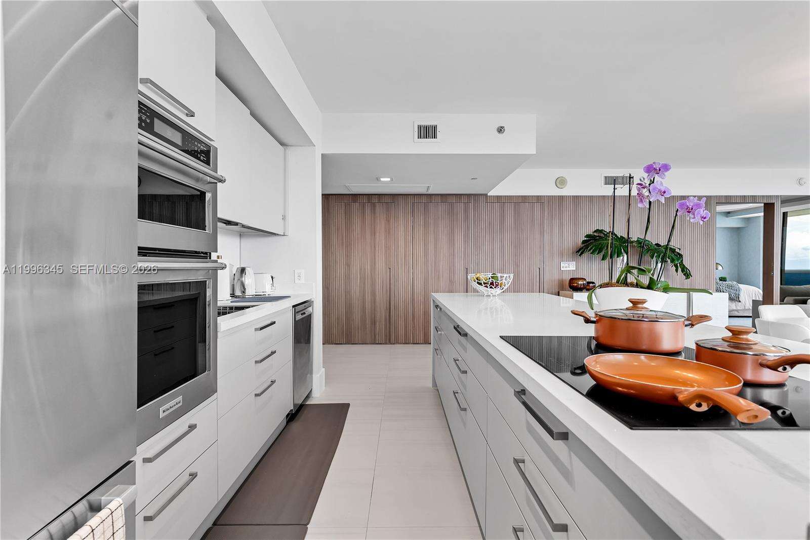 The Beach Club Two at 1830 Ocean Dr, Hallandale Beach, FL 33009 - For Rent photo 11