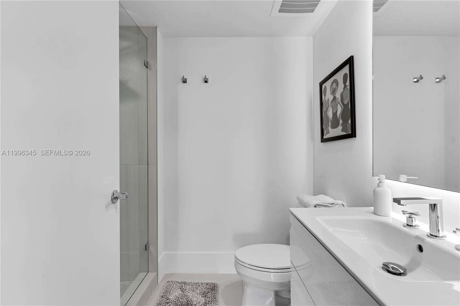 The Beach Club Two at 1830 Ocean Dr, Hallandale Beach, FL 33009 - For Rent photo 27