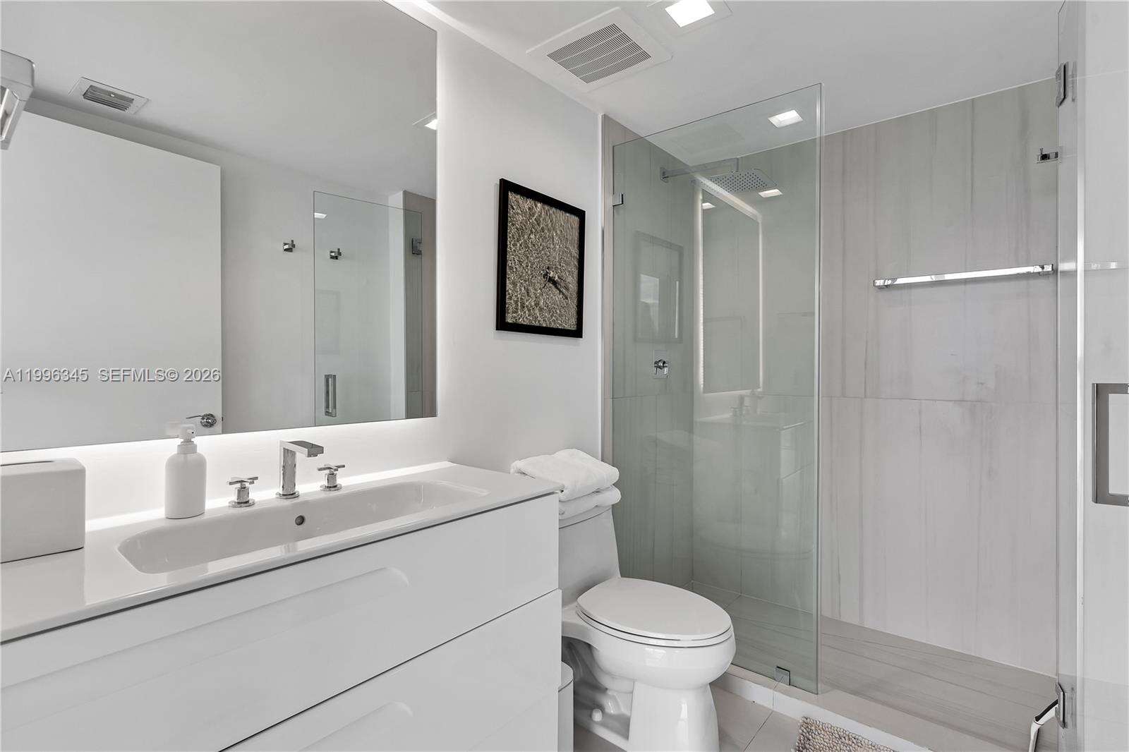 The Beach Club Two at 1830 Ocean Dr, Hallandale Beach, FL 33009 - For Rent photo 33