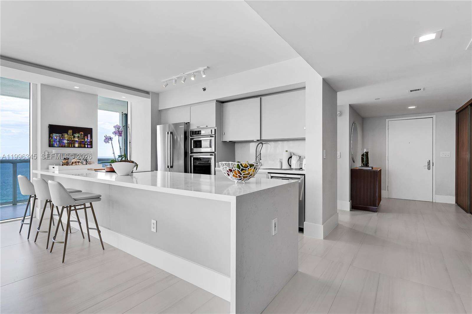 The Beach Club Two at 1830 Ocean Dr, Hallandale Beach, FL 33009 - For Rent photo 7