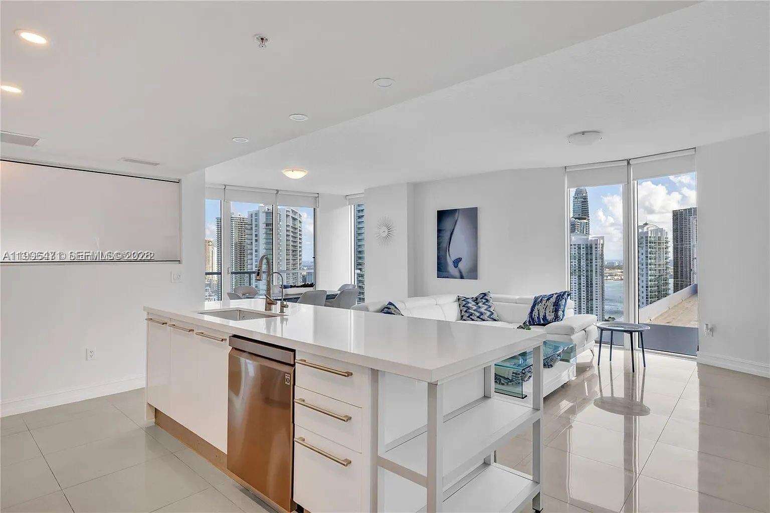 Latitude On The River at 185 7 St, Miami, FL 33130 - For Rent photo 6