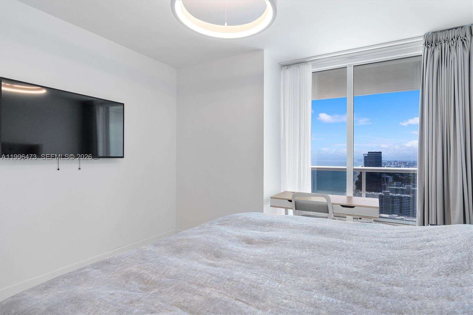 The Beach Club Two at 1830 Ocean Dr, Hallandale Beach, FL 33009 - For Rent photo 25