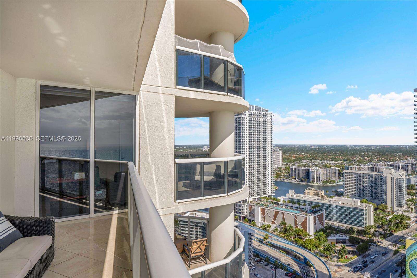 The Beach Club at 1850 Ocean Dr, Hallandale Beach, FL 33009 - For Rent photo 18