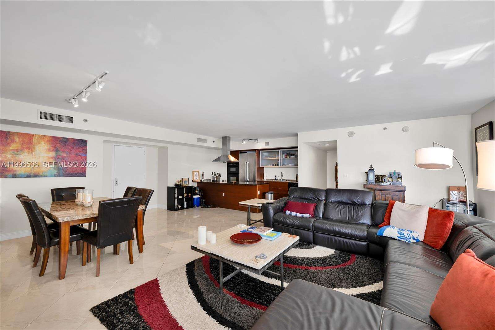 The Beach Club at 1850 Ocean Dr, Hallandale Beach, FL 33009 - For Rent photo 8