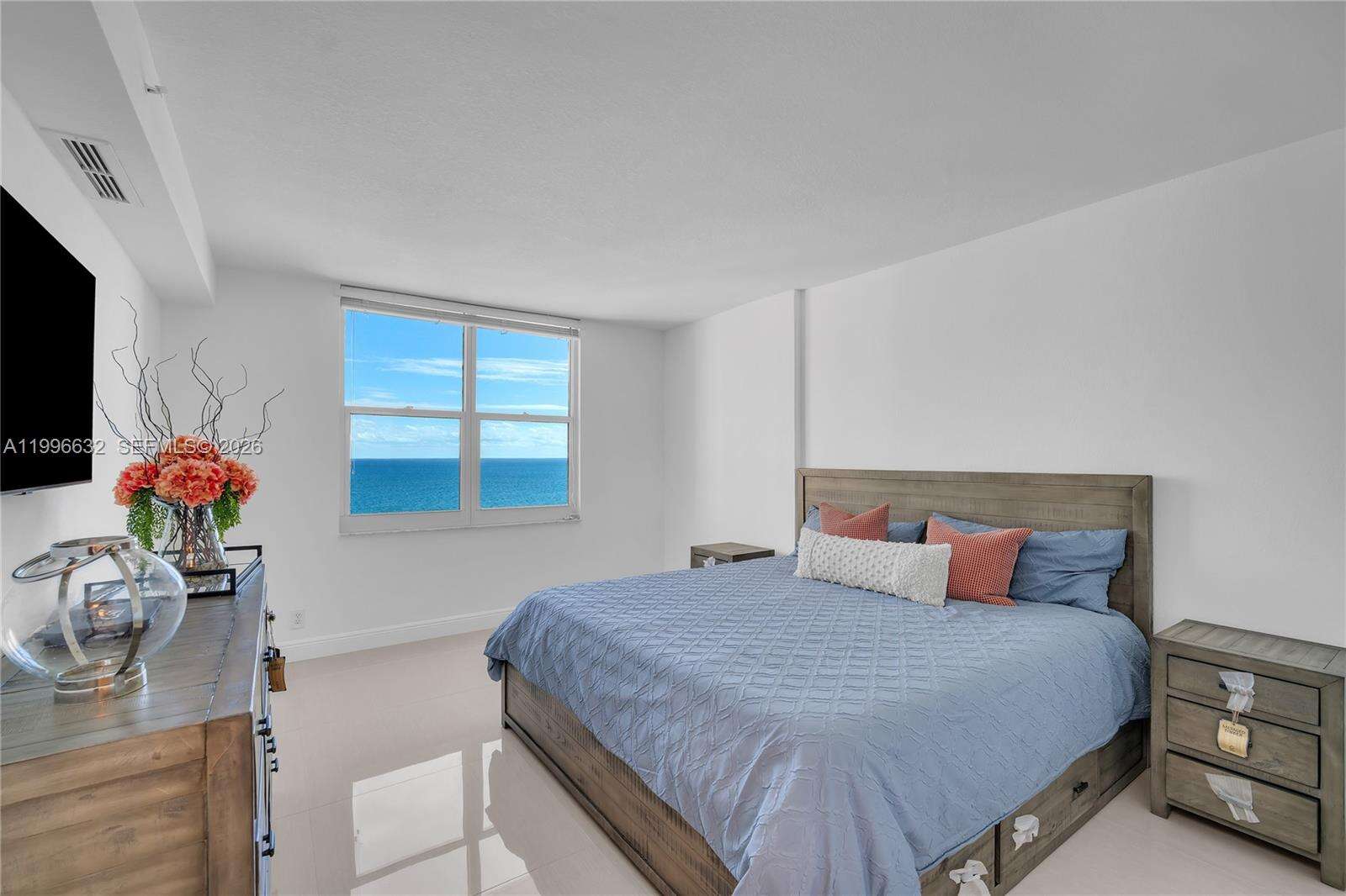 The Wave at 2501 Ocean Dr, Hollywood, FL 33019 - For Rent photo 28