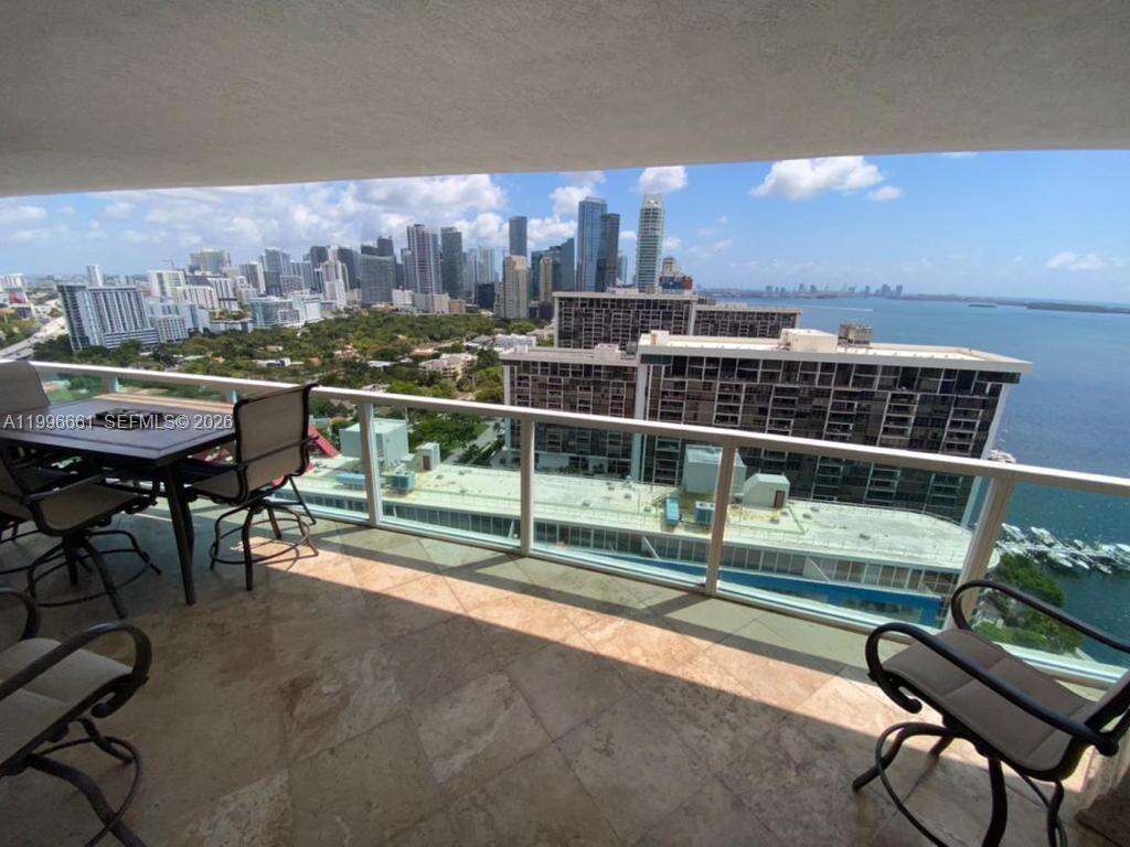 Skyline On Brickell at 2101 Brickell Ave, Miami, FL 33129 - For Rent photo 4