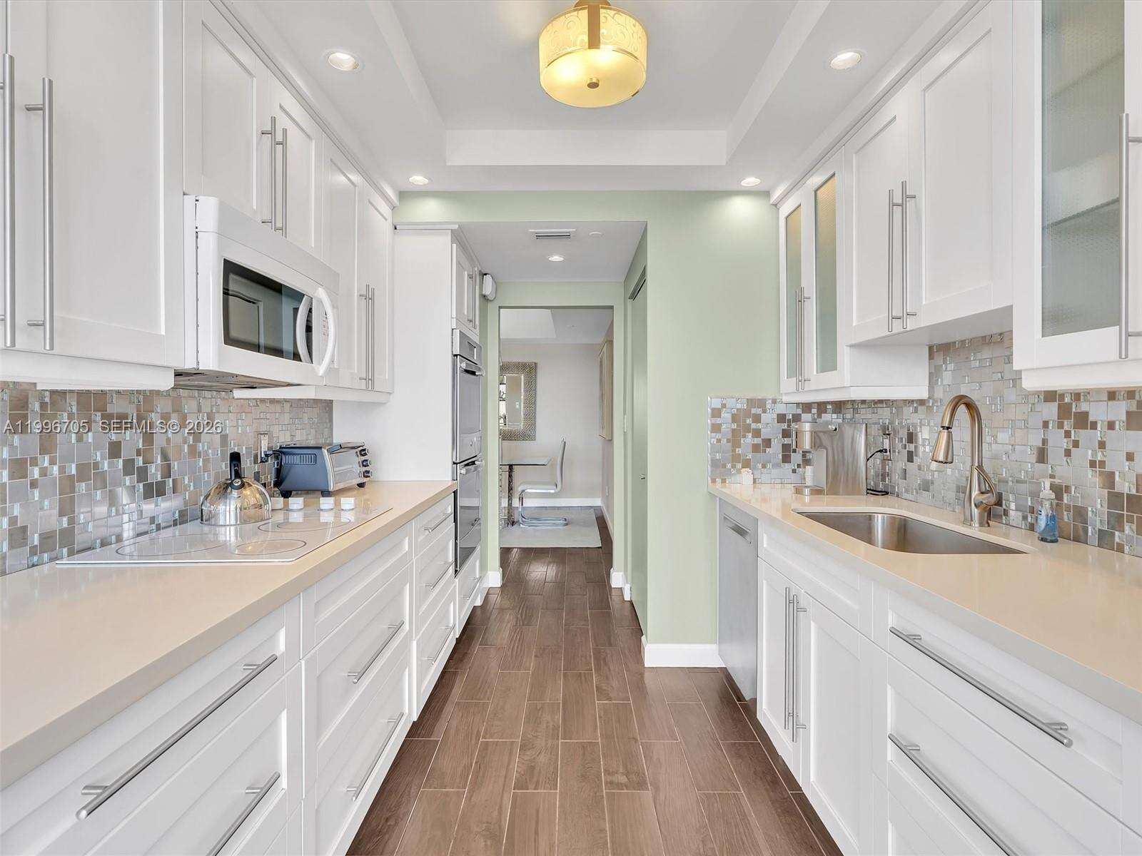 2000 Williams Island at 2000 Island Blvd, Aventura, FL 33160 - For Rent photo 12