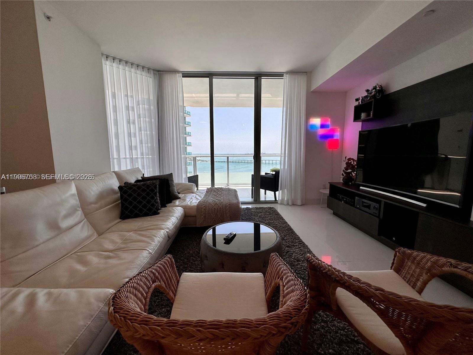 Brickell House at 1300 Brickell Bay Dr, Miami, FL 33131 - For Rent photo 5