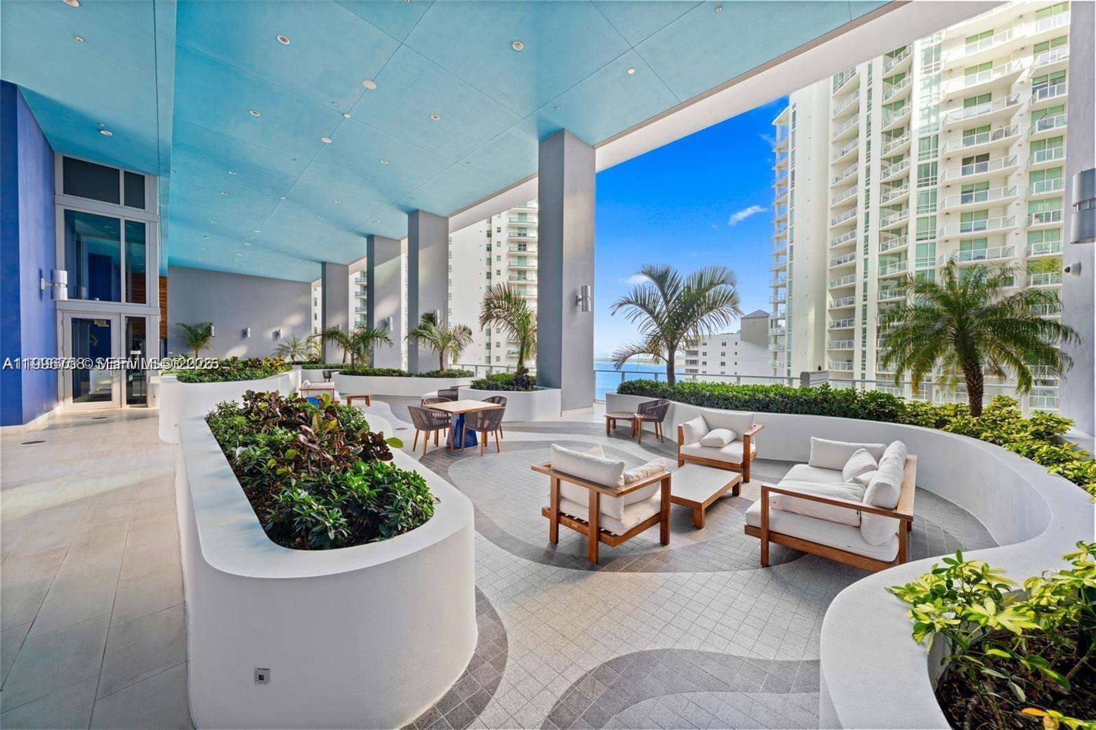 Brickell House at 1300 Brickell Bay Dr, Miami, FL 33131 - For Rent photo 44