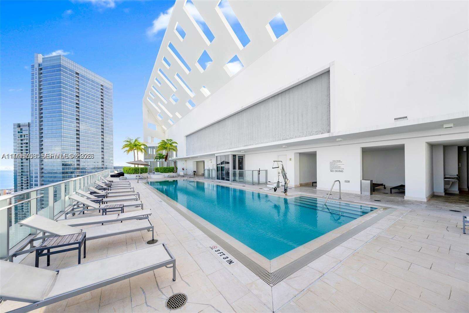 Brickell House at 1300 Brickell Bay Dr, Miami, FL 33131 - For Rent photo 45