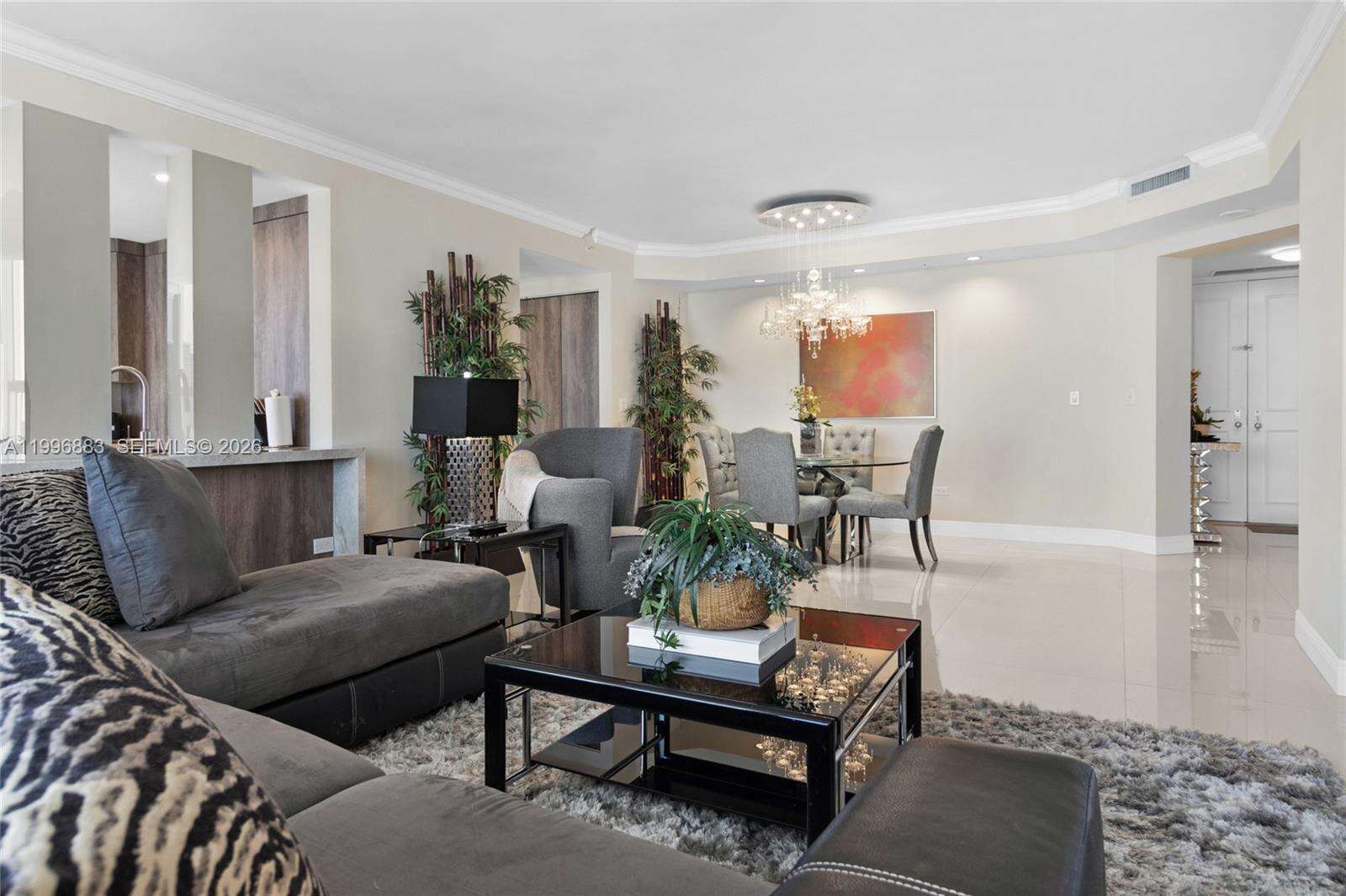 Three Tequesta Point at 848 Brickell Key Dr, Miami, FL 33131 - For Rent photo 15