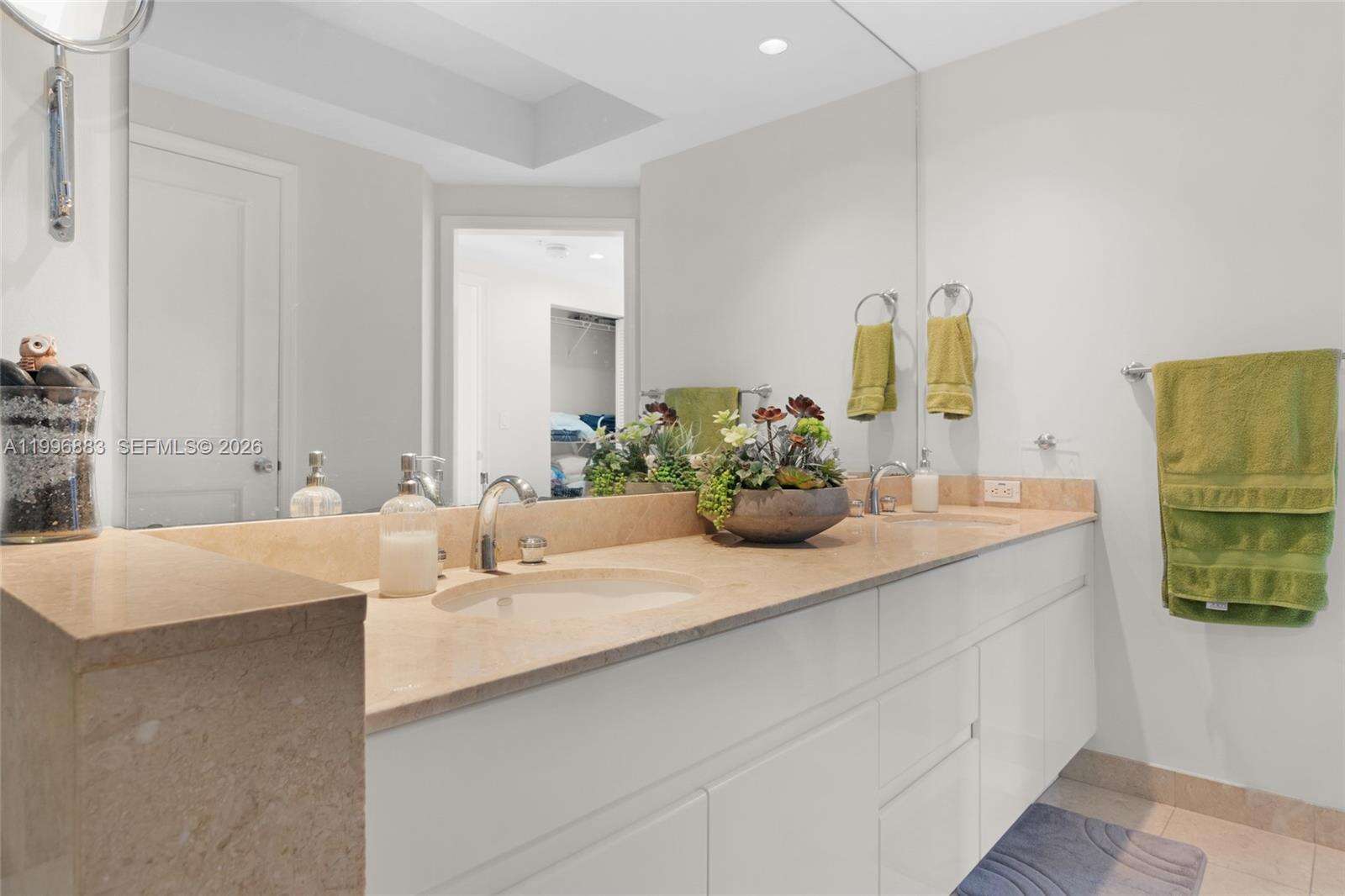Three Tequesta Point at 848 Brickell Key Dr, Miami, FL 33131 - For Rent photo 32