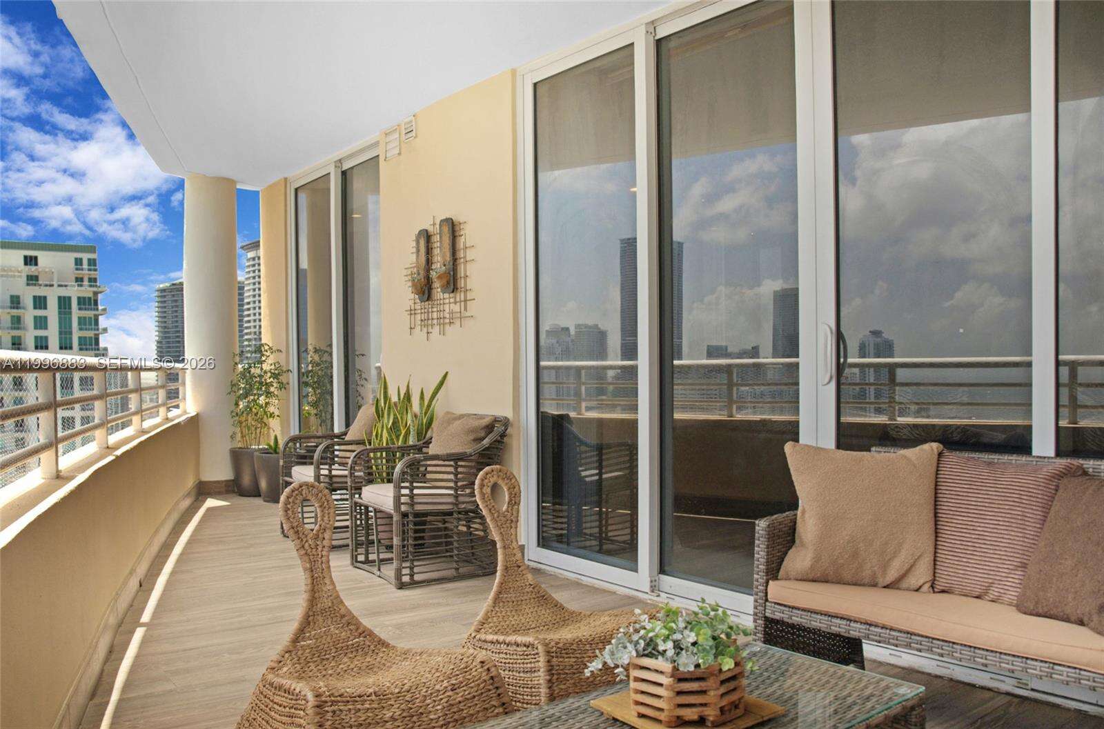 Three Tequesta Point at 848 Brickell Key Dr, Miami, FL 33131 - For Rent photo 37