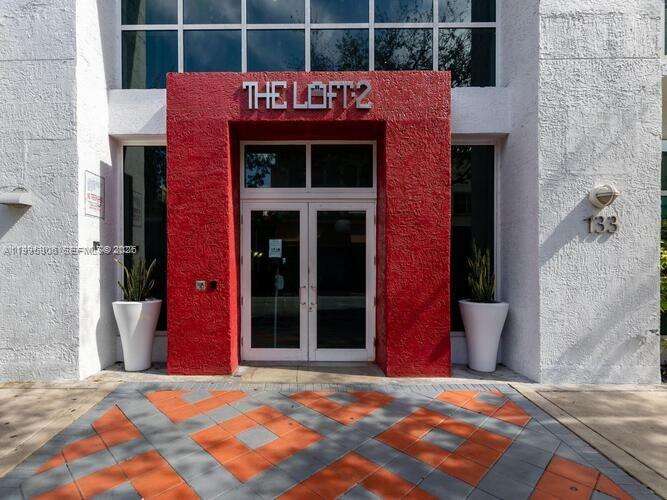 The Loft 2 at 133 2 Ave, Miami, FL 33132 - For Rent photo 2