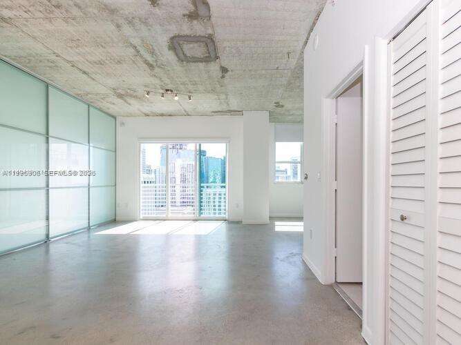 The Loft 2 at 133 2 Ave, Miami, FL 33132 - For Rent photo 12
