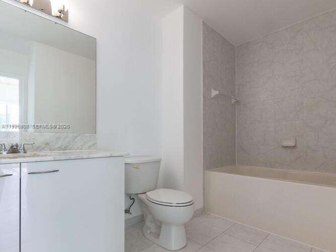 The Loft 2 at 133 2 Ave, Miami, FL 33132 - For Rent photo 19